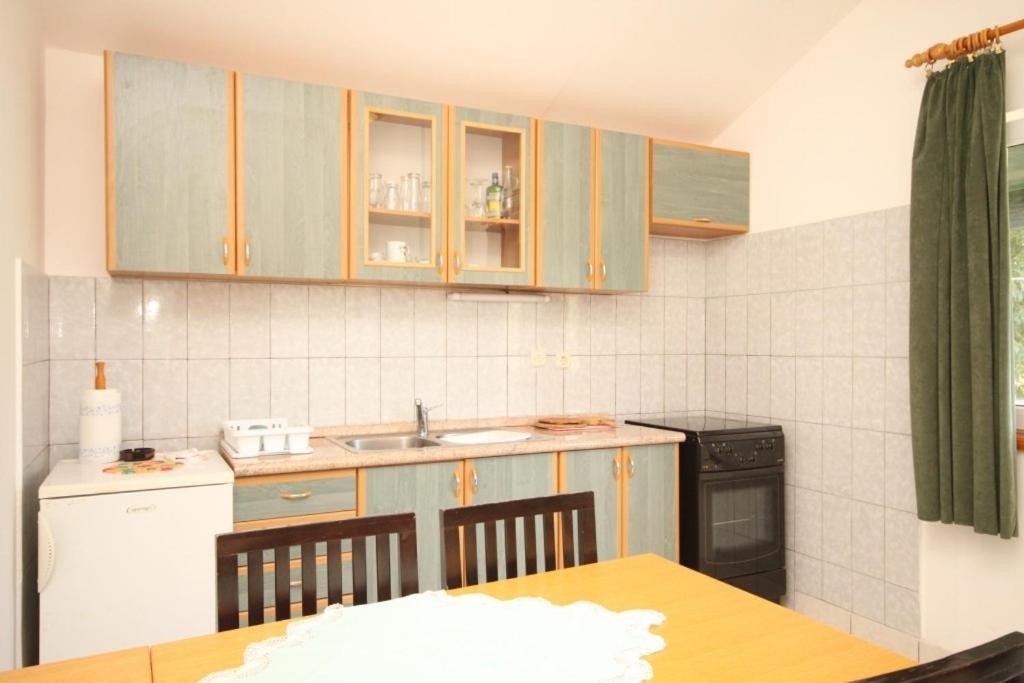 Apartments With A Parking Space Sali, Dugi Otok - 8172 Exterior foto